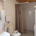 Gella Stroembergintie 8 * Helsínquia
